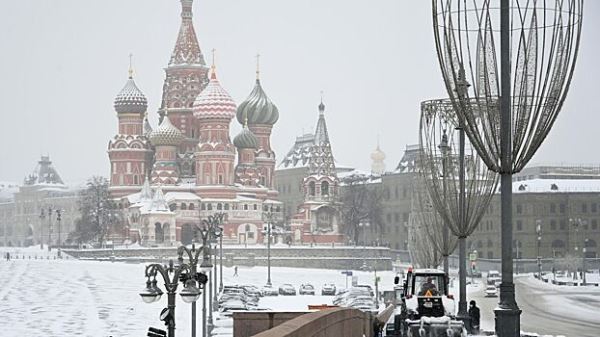 Москвичам рассказали, когда в столицу нагрянут первые метели